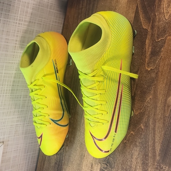 Nike Mercurial Superfly 7 Academy, Lemon Venom Aurora. Cleats. - Picture 3 of 7
